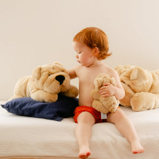 Faut-il Laver Les Peluches Neuves de Bébé ? Comment les Désinfecter et Maintenir Leur Propreté.
