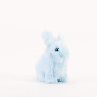 Lapin léon bleu ciel, peluche réaliste, La Pelucherie 